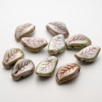 リーヴズ 9×14mm CW.ブルーラスターBead Art 39号 作品使用 やや緑みがかったお色です