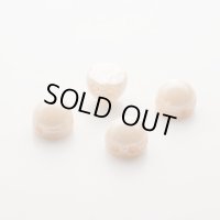 2ホールカボション 7mm オパークラスターシャンパン