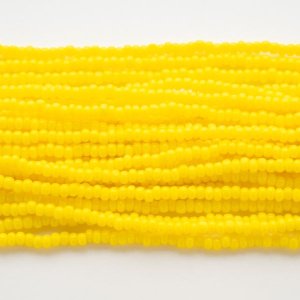 画像1: シャーロット13/0 イエローオパーク 糸通し