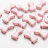 ボウタイ  6×12mm ホワイト オパーク リララスター（約10g /100g）