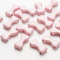 ボウタイ  6×12mm ホワイト オパーク リララスター（約10g /100g）