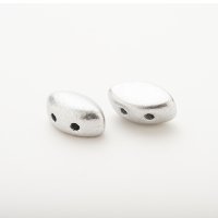 アイリスデュオ ７ｘ４ｍｍ  アルミニウムシルバー（30/300個）