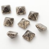 【現品限り】ピラミッド 12mm 2ホール アンティーククローム