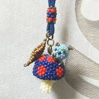 ちびブタ収穫祭☆〜水玉きのこ〜青×赤 by しのはら みわ