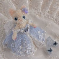 【再入荷】あみぐるみの猫Lilyちゃん*シンデレラ LeaLea beads ver. by  LeaLea beads 古田由美
