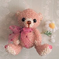 あみぐるみのテディベアMarieちゃん*花占い by LeaLea beads 古田由美