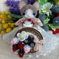 あみぐるみの猫Mochaちゃん*Strawberry Fields by  LeaLea beads 古田由美