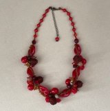 【再入荷】紅い実のネックレス by 梅村里美