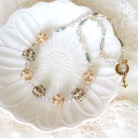 クリスタルボールネックレス by 松本麻紀子