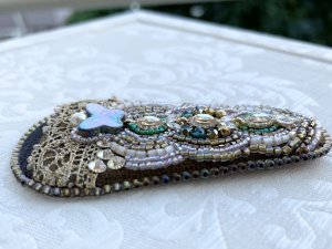 画像2: ビーズ刺繍ミニハサミケース(アンティークシルバー) by Beads工房 brilliant 大槻友美