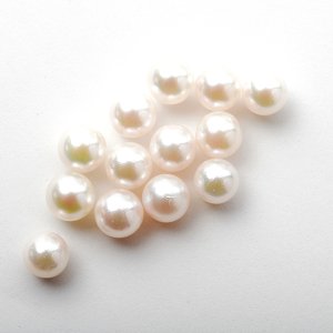 画像1: 【無穴】【上質】アコヤ真珠（ラウンド / ホワイト / 5mm UP）１個