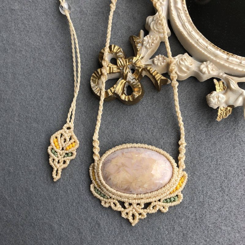 煌めきアロマストーンペンダントマクラメキット Lavandula 特別コラボ デザイン いちむらもとこ先生 煌めきアロマストーン 高田リリー律子