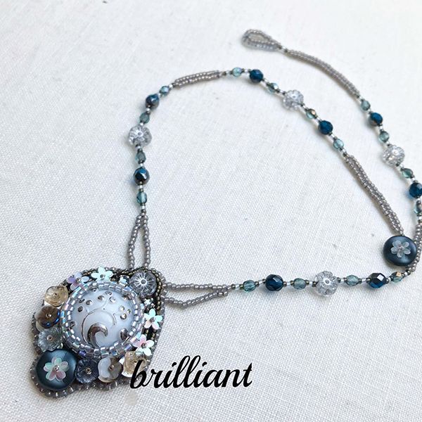【再入荷！】フルールビーズ刺繍ネックレス by Beads工房 brilliant 大槻友美