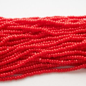 画像: シャーロット13/0 レッド 糸通し