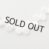 画像: ハニカム 6mm パステルホワイト 30個