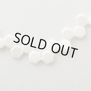 画像: ハニカム 6mm パステルホワイト 30個