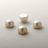 画像: 2ホールカボション 6mm パステルホワイト（25 / 100個）