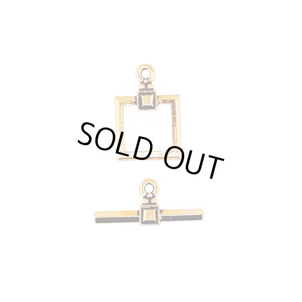 画像2: 【現品限り】TierraCast社製マンテル　デコスクエア（ゴールド・シルバー） (2)