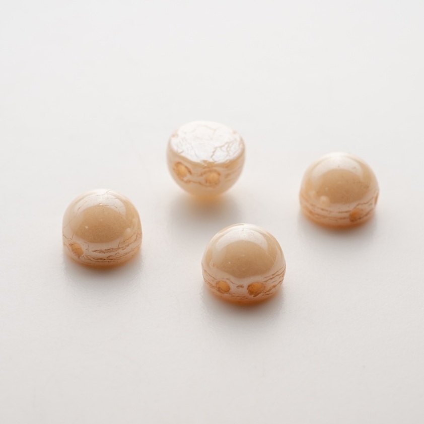 画像1: 2ホールカボション 7mm オパークラスターシャンパン (1)